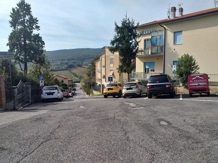 Guest House Edera San Gimignano 2*,  Italy