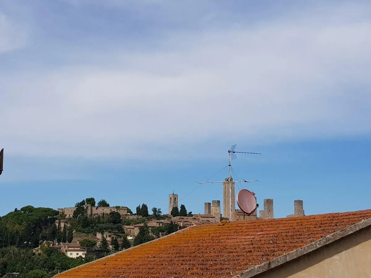 Guest House Edera San Gimignano 2*,  Italy